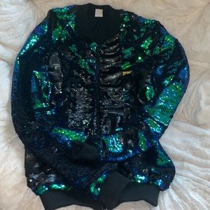 Men’s green and black sequin COLOR CHANGING jacket! Worn 1 time